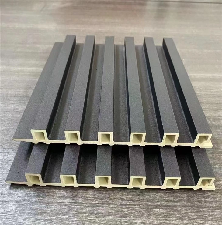 China WPC Factory Wooden Grains WPC Wall Panel